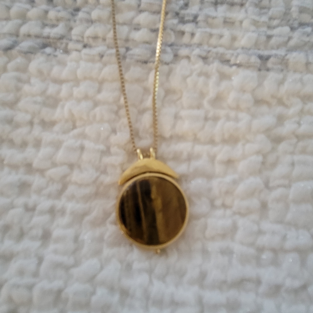 Madewell Brown Tortoise Pendant Necklace - Picture 2 of 3